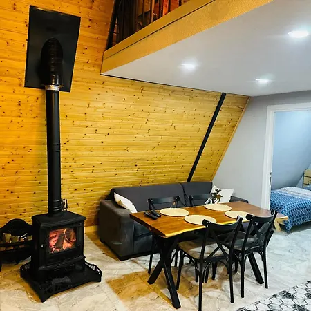 Banderabungalov Chalet *